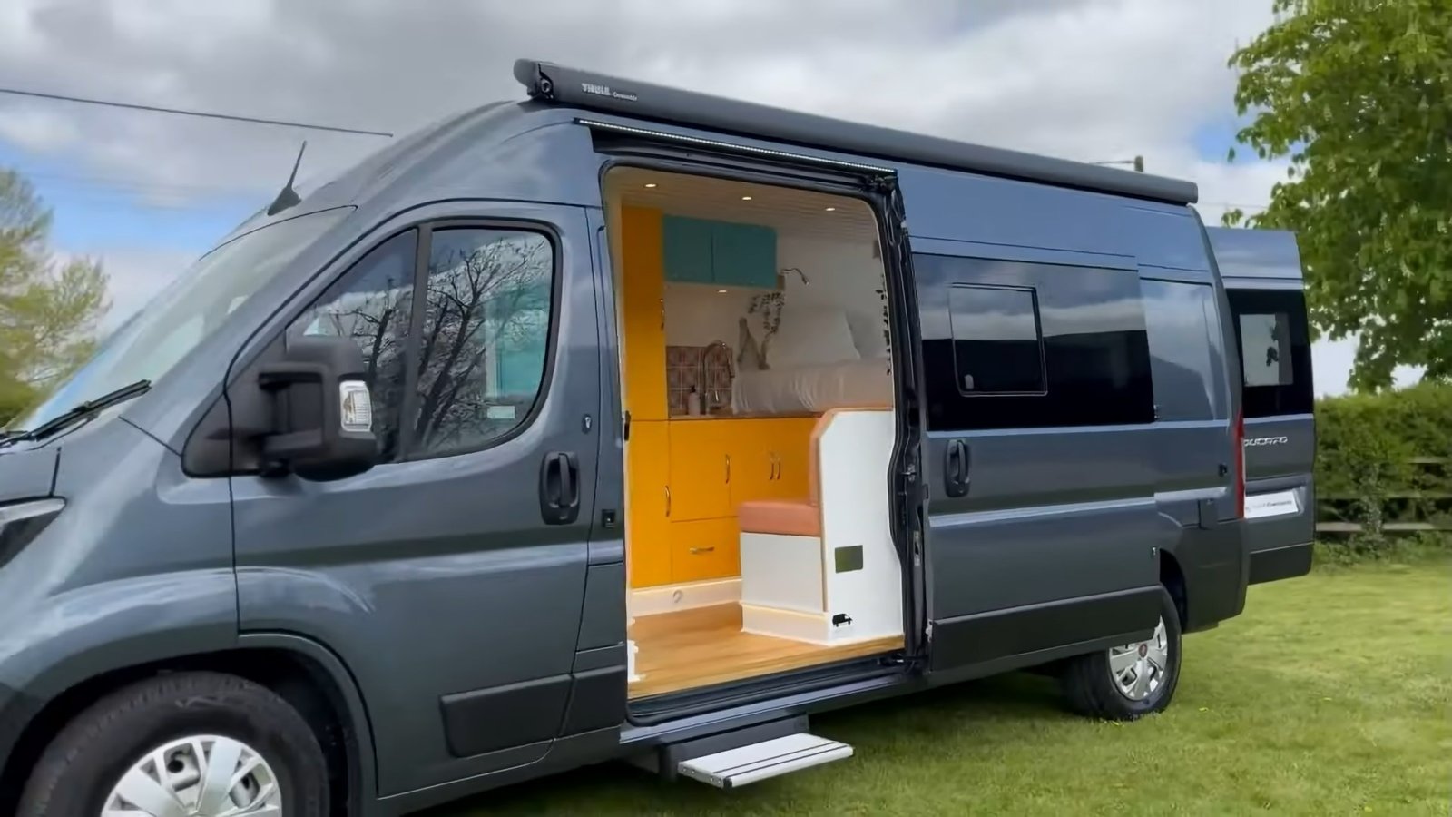 Gecko Camper Van