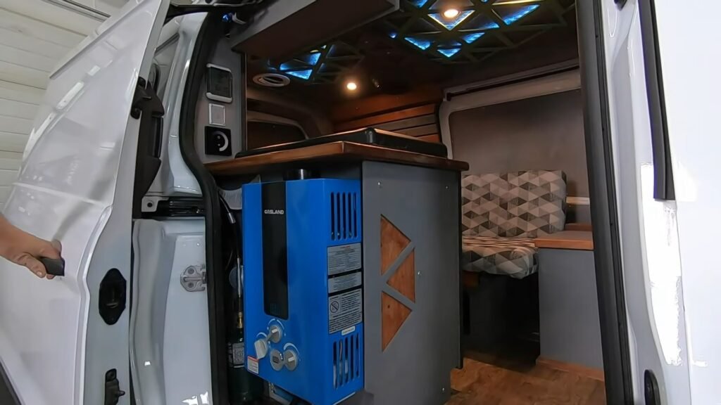 Micro Camper Van