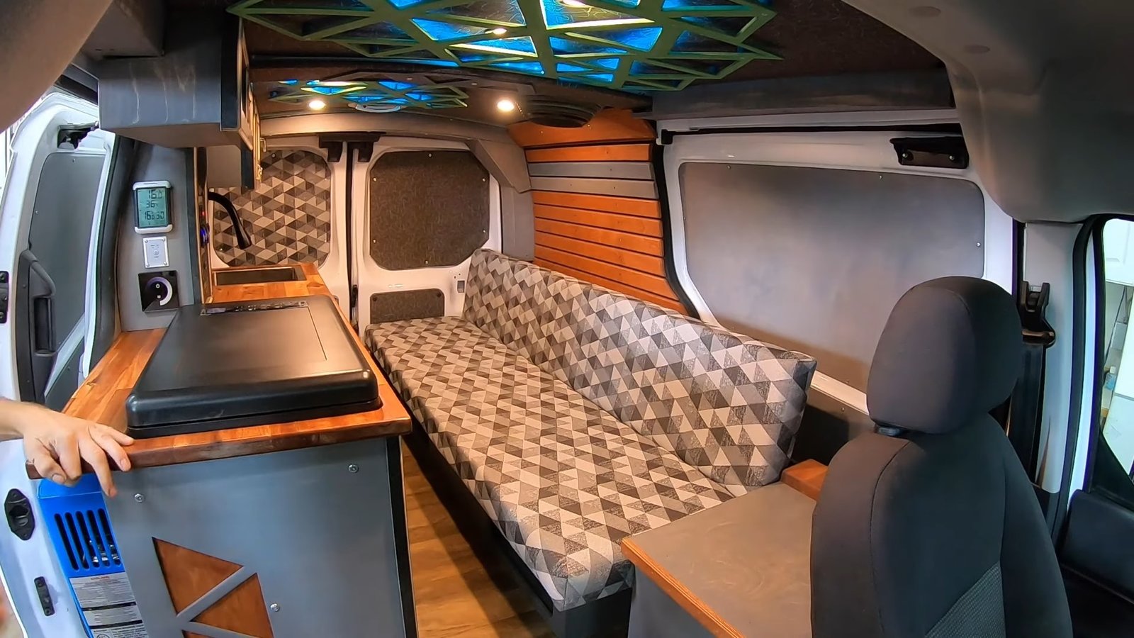 Micro Camper Van