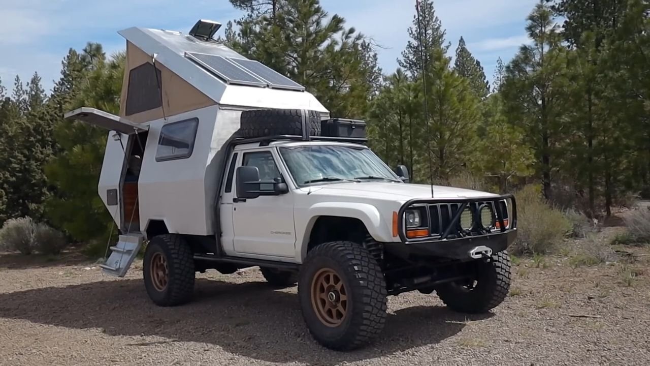 Jeep Comanche Camper